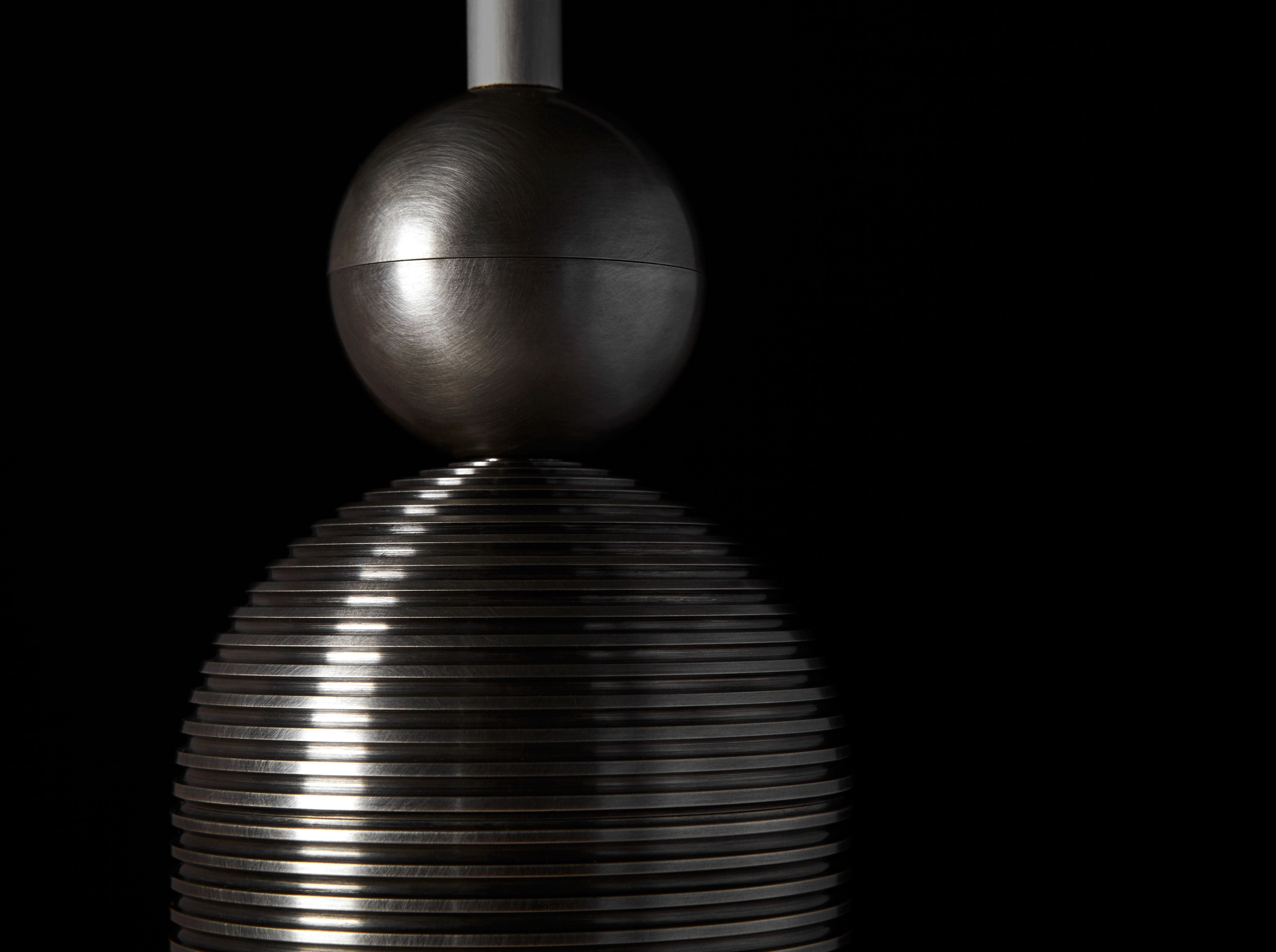 PATUS MEDIAN 1 PENDANT / LARGE Ø20"