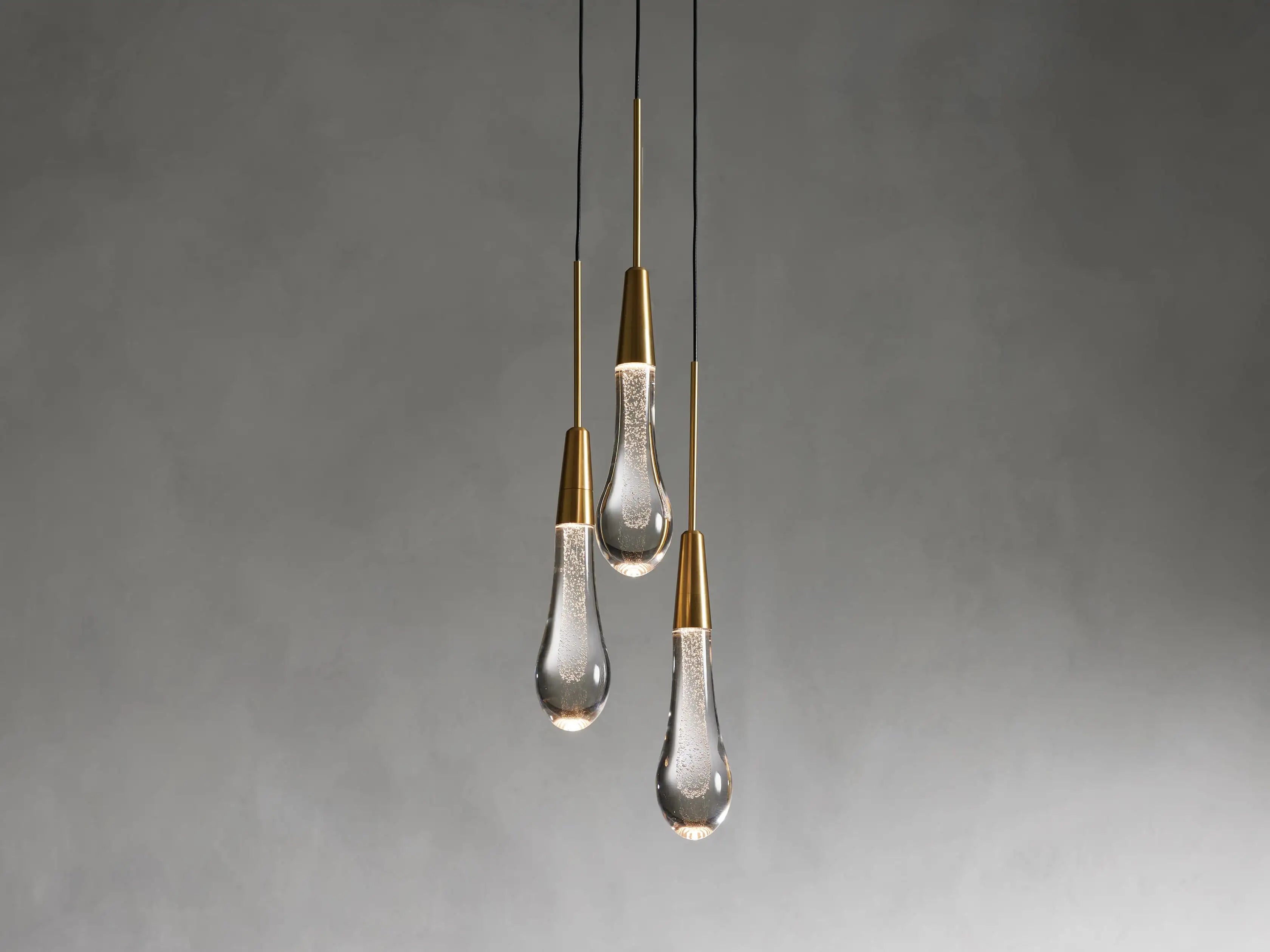 Sotaire Cluster Pendant