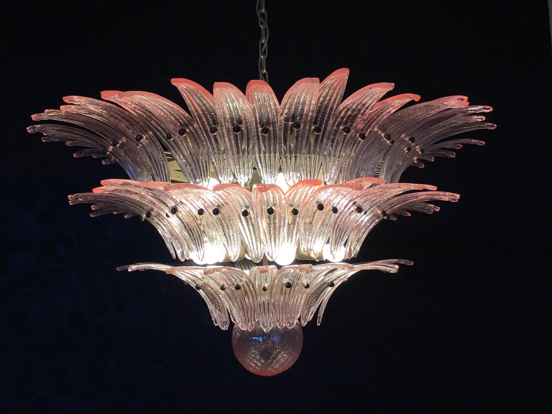 Murano Chandelier 104 Pink Palmette Glass