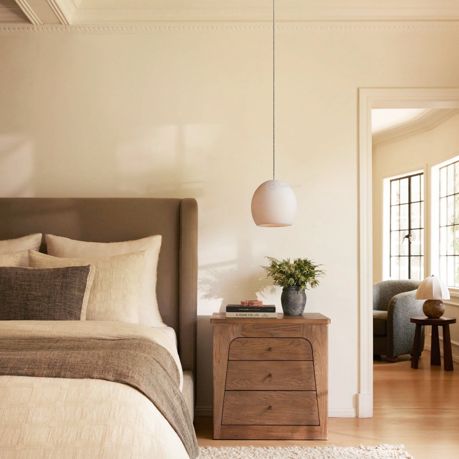 Arica Alabaster Pendant