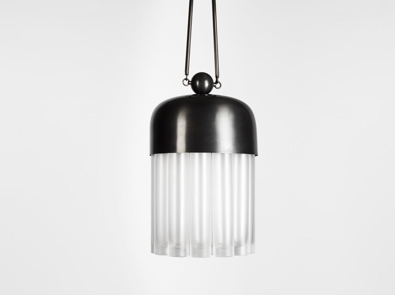 PATUS TASSEL 19 PENDANT Ø13.5"