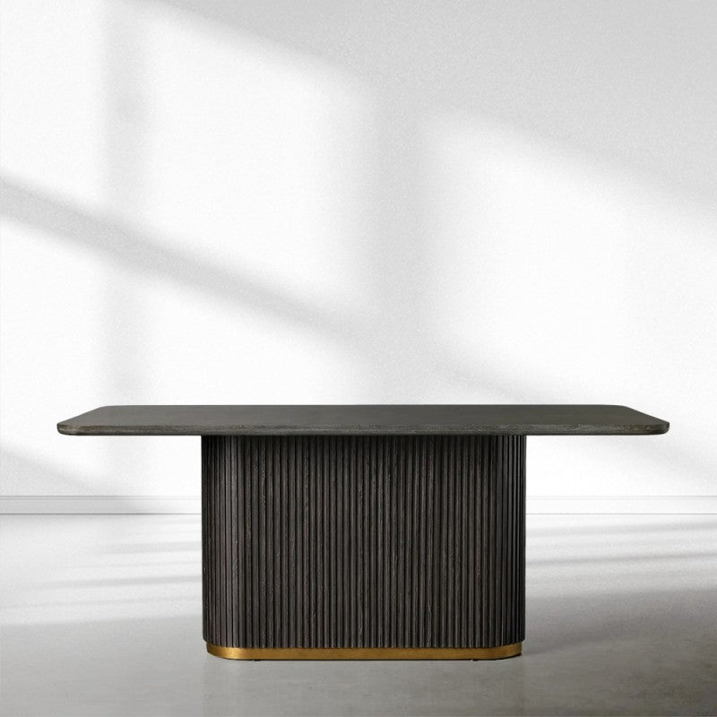 Finnley Dining Table