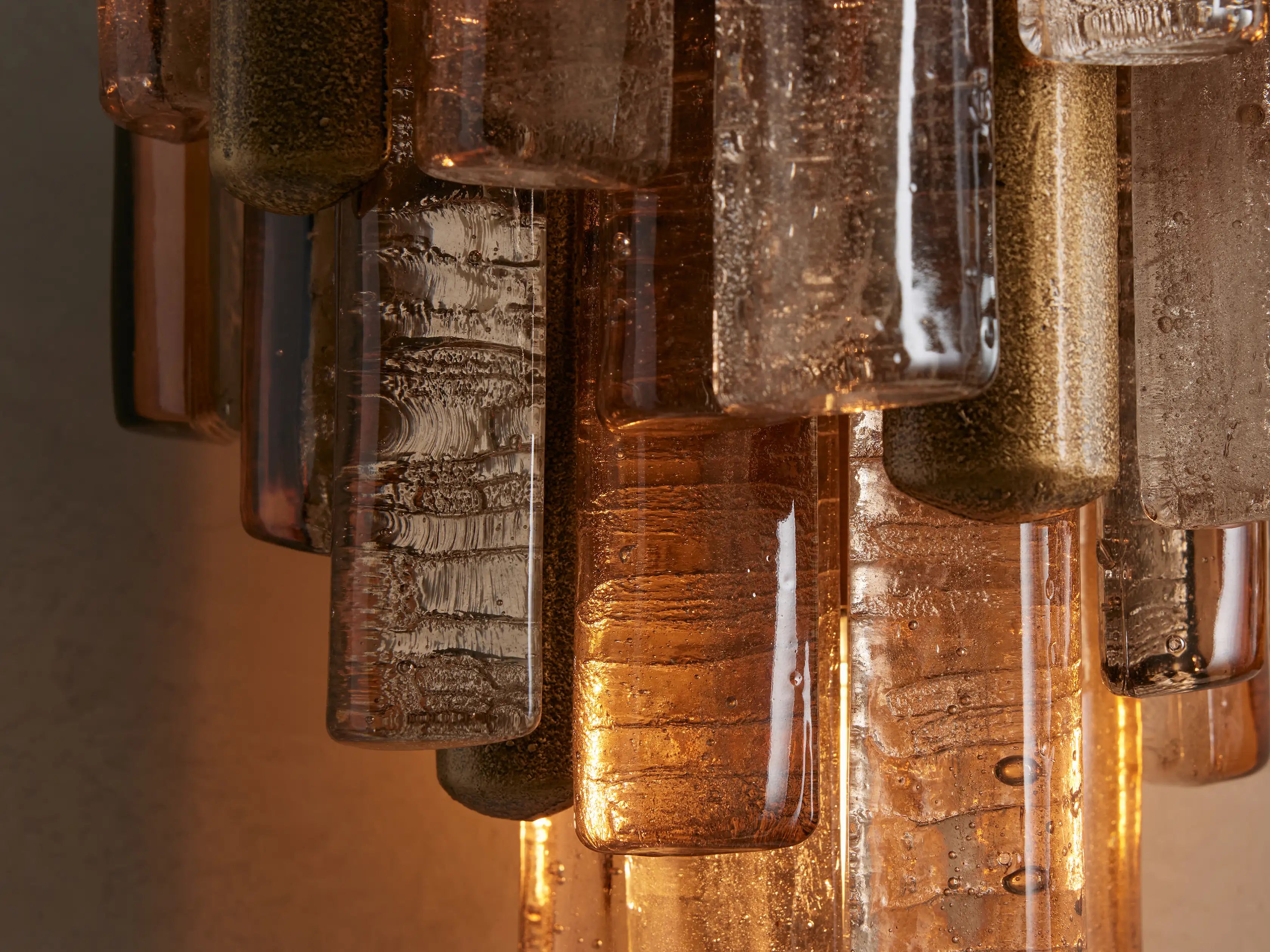 Neve Sconce - Oasislives